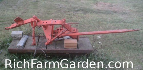 Allis Chalmers quick coupler bale spear